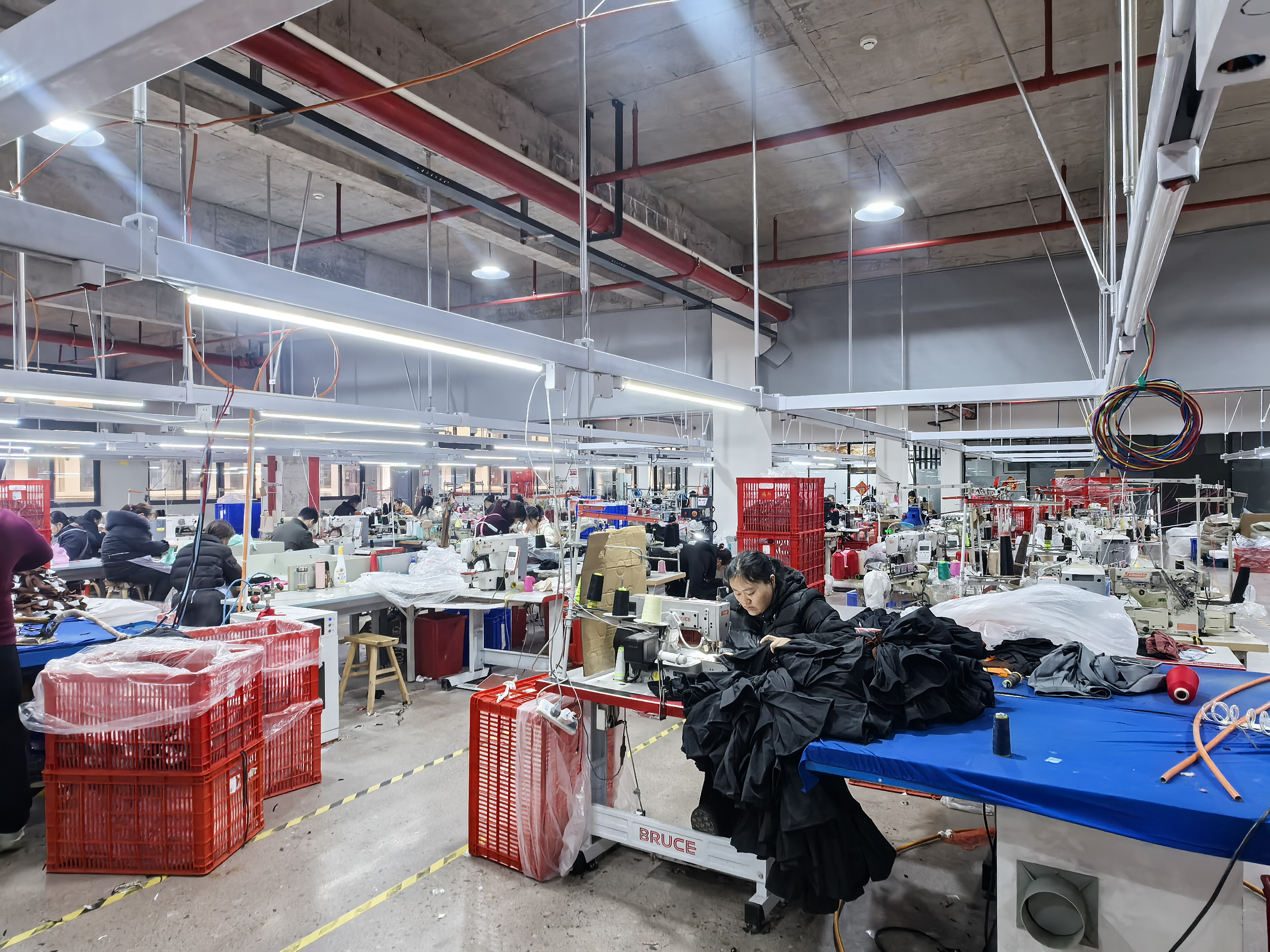 Dress sewing line