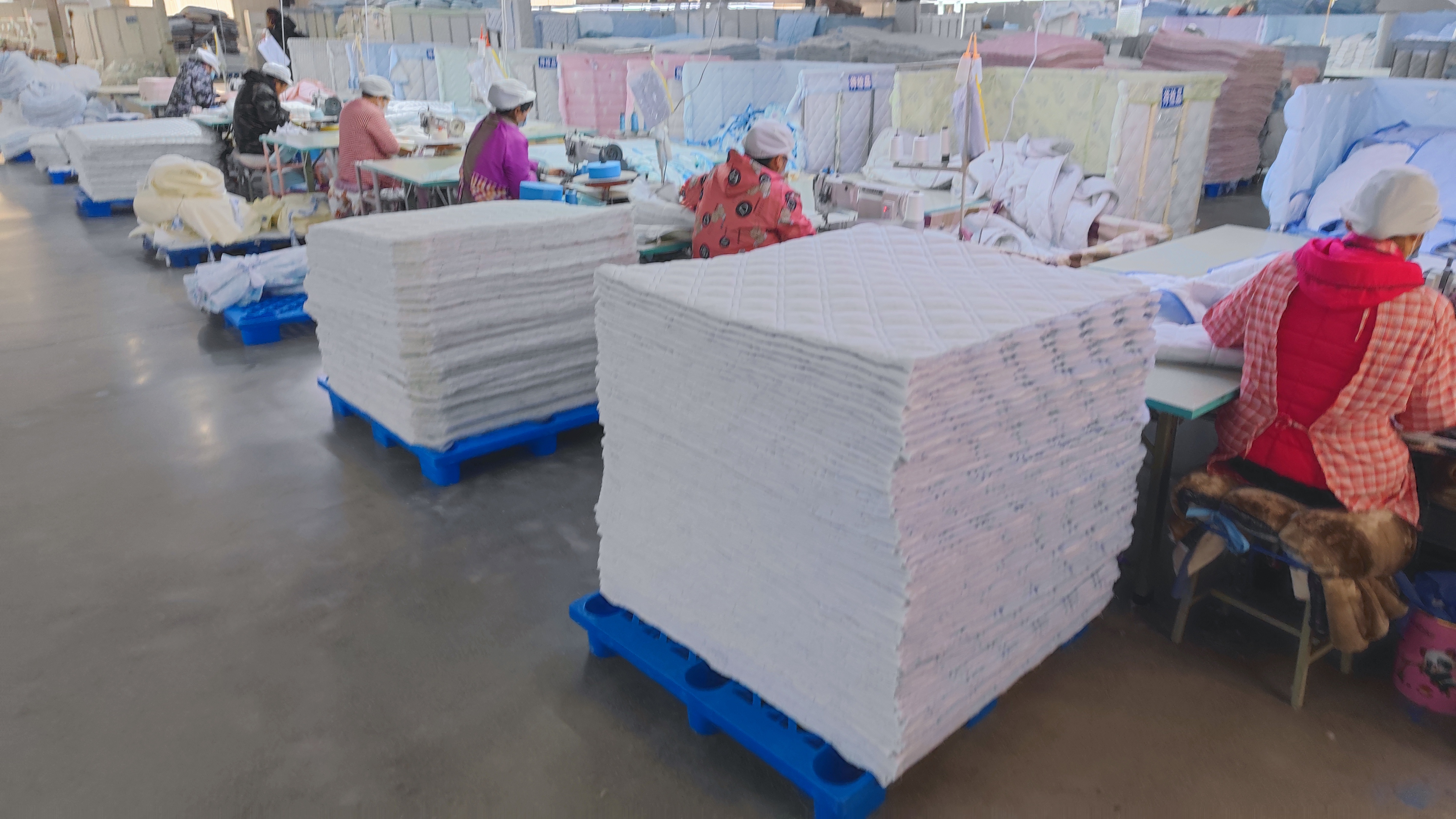 Bedding sewing lines
