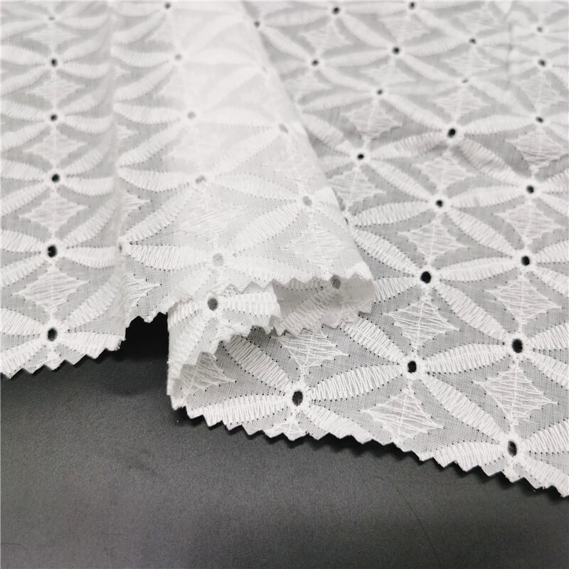 Cutwork Women's 100% Cotton Embroidered Fabric for Women's Wear Wholes