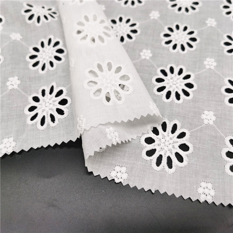 Cutwork Women's 100% Cotton Embroidered Fabric for Women's Wear Wholes
