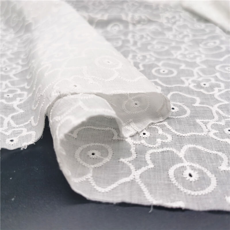 Cutwork Women's 100% Cotton Embroidered Fabric for Women's Wear Wholes