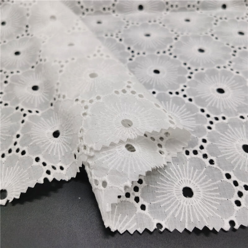 Cutwork Women's 100% Cotton Embroidered Fabric for Women's Wear Wholes