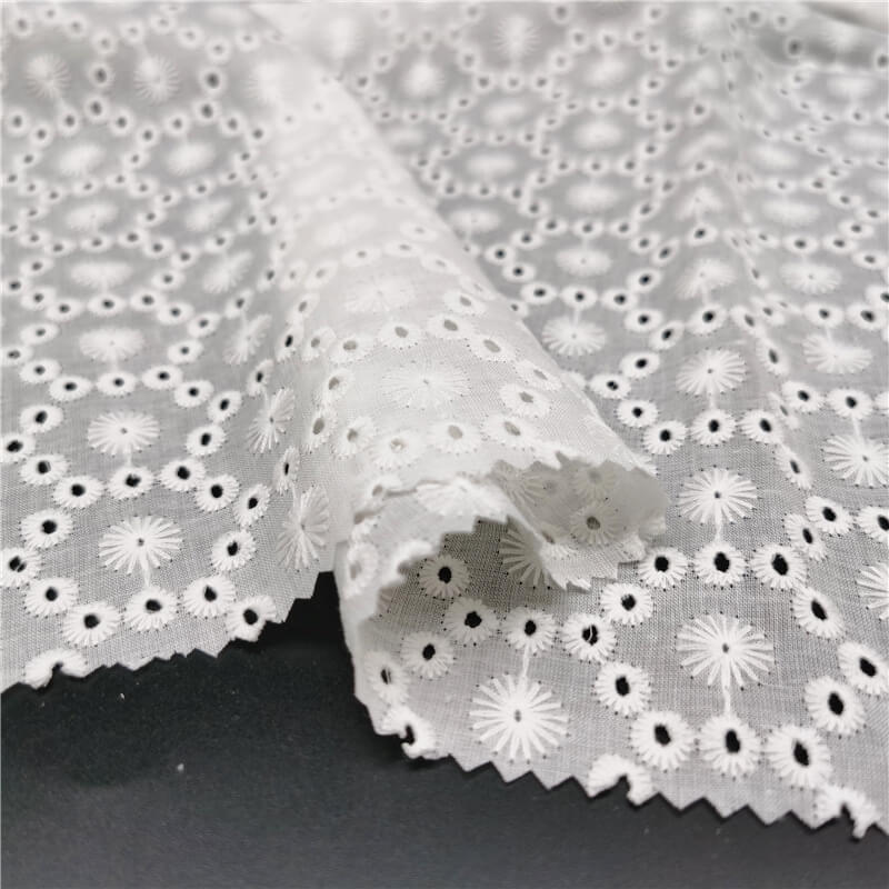 Cutwork Women's 100% Cotton Embroidered Fabric for Women's Wear Wholes