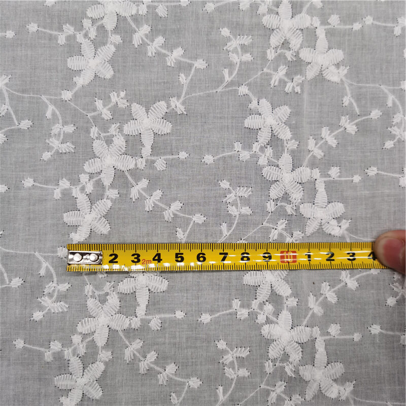 Cutwork Women's 100% Cotton Embroidered Fabric for Women's Wear Wholes