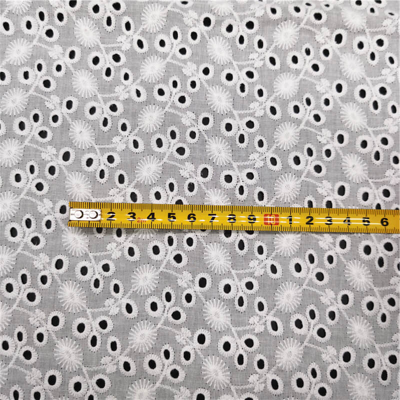 Cutwork Women's 100% Cotton Embroidered Fabric for Women's Wear Wholes