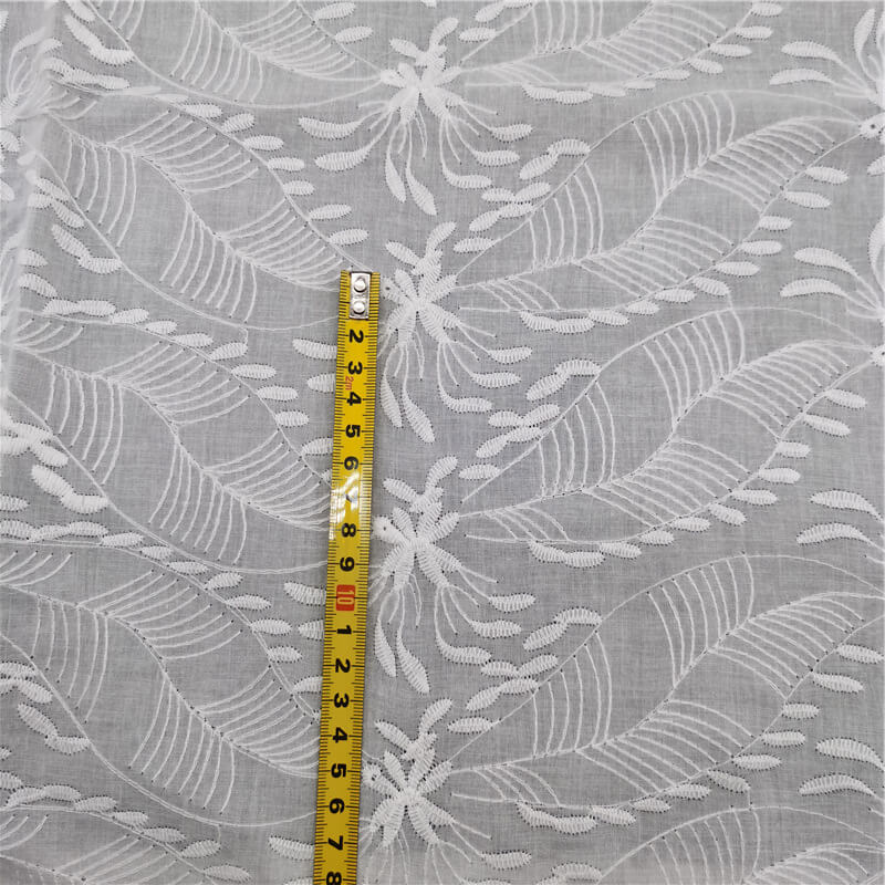 Cutwork Women's 100% Cotton Embroidered Fabric for Women's Wear Wholes