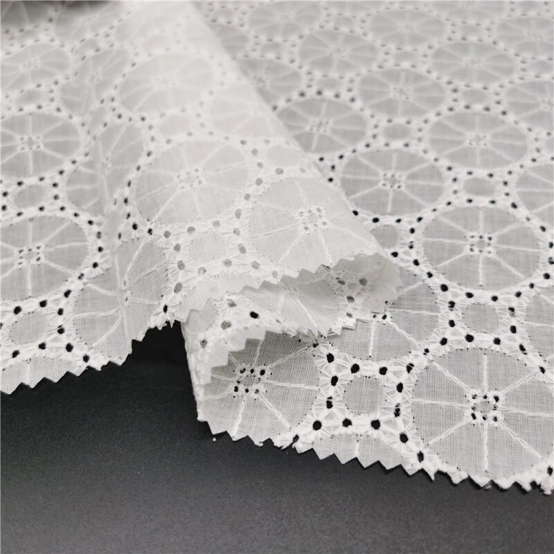 Cutwork Women's 100% Cotton Embroidered Fabric for Women's Wear Wholes