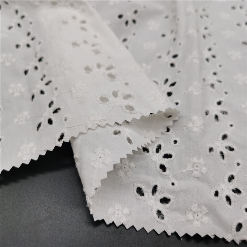 Cutwork Women's 100% Cotton Embroidered Fabric for Women's Wear Wholes