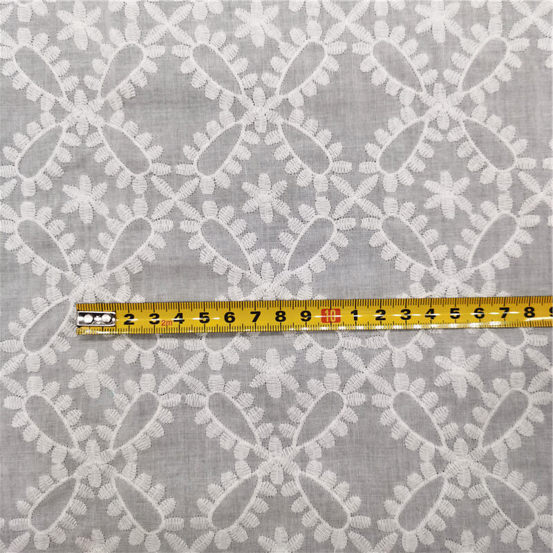 Cutwork Women's 100% Cotton Embroidered Fabric for Women's Wear Wholes