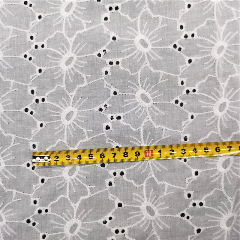Cutwork Women's 100% Cotton Embroidered Fabric for Women's Wear Wholes