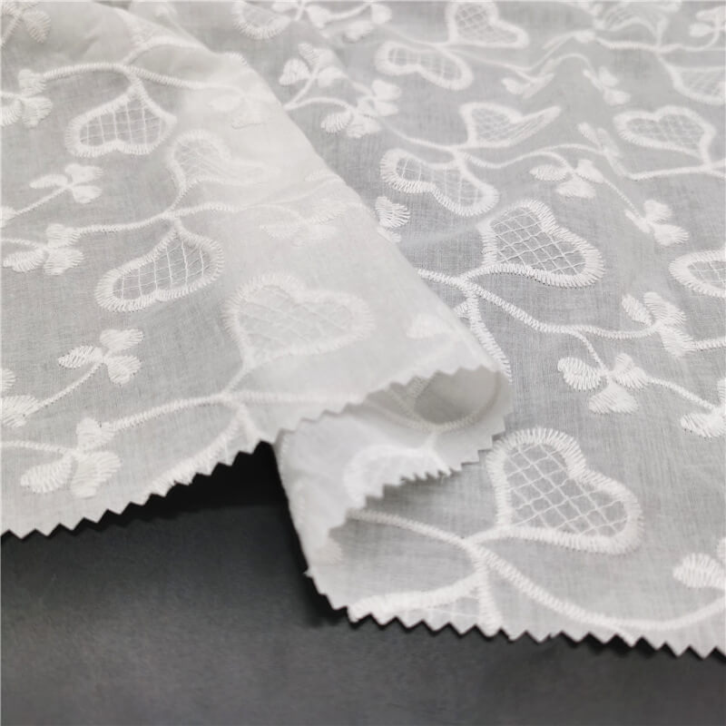Cutwork Women's 100% Cotton Embroidered Fabric for Women's Wear Wholes