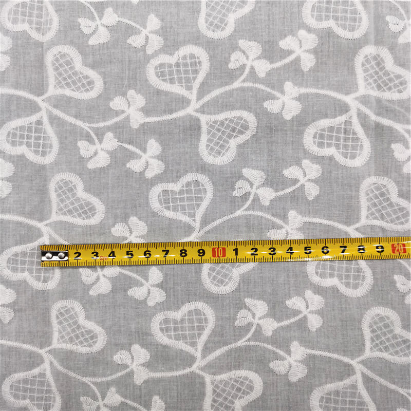 Cutwork Women's 100% Cotton Embroidered Fabric for Women's Wear Wholes