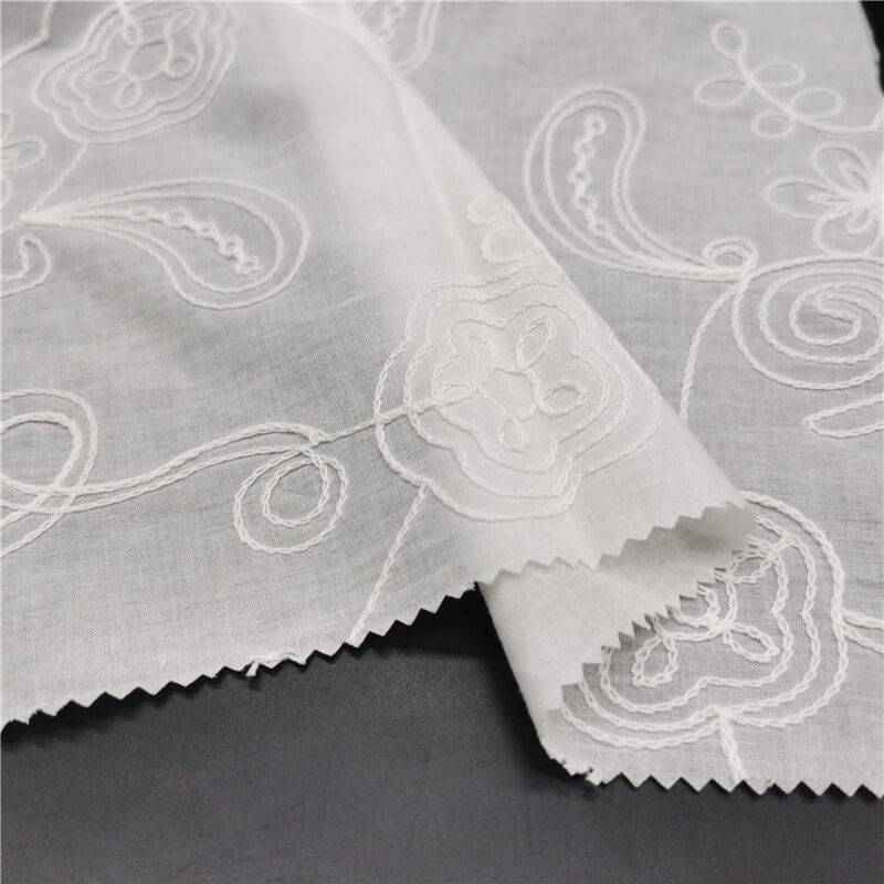 Cutwork Women's 100% Cotton Embroidered Fabric for Women's Wear Wholes