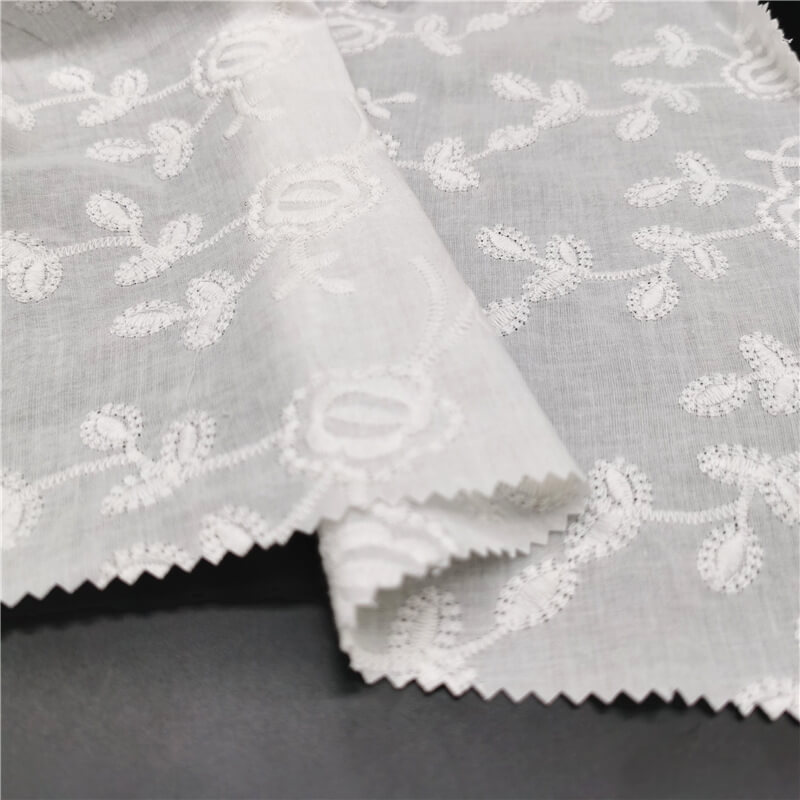 Cutwork Women's 100% Cotton Embroidered Fabric for Women's Wear Wholes
