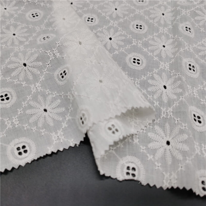 Cutwork Women's 100% Cotton Embroidered Fabric for Women's Wear Wholes