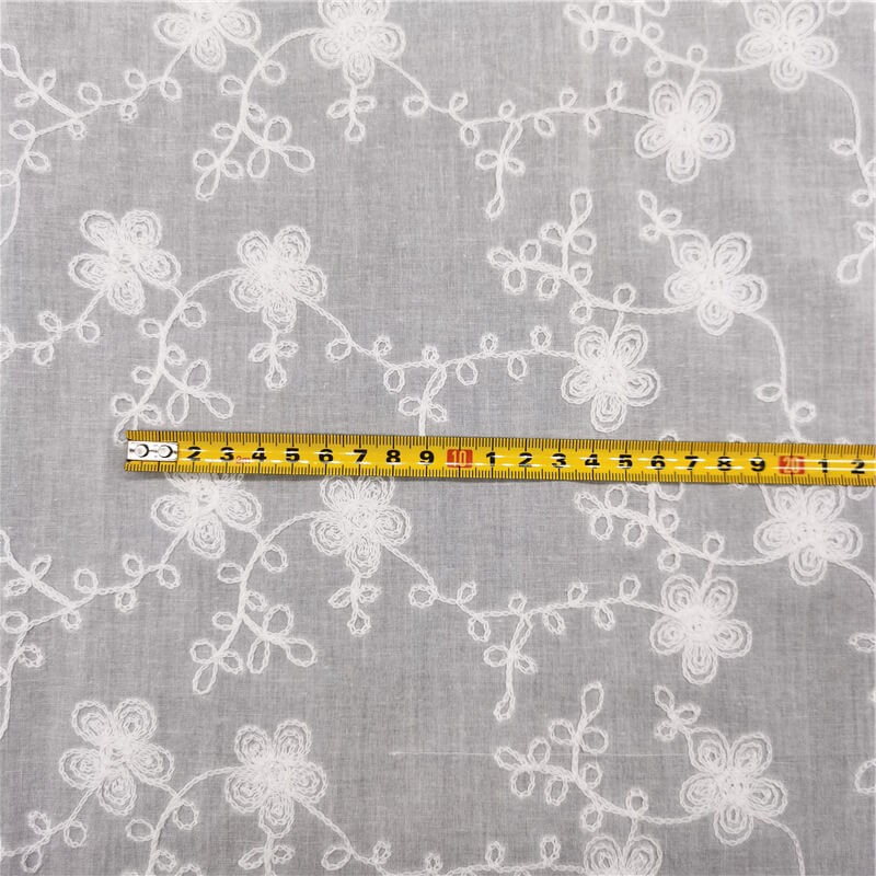 Cutwork Women's 100% Cotton Embroidered Fabric for Women's Wear Wholes