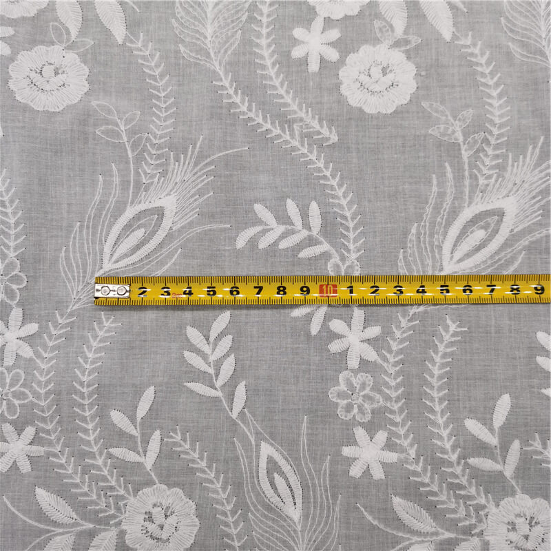 Cutwork Women's 100% Cotton Embroidered Fabric for Women's Wear Wholes