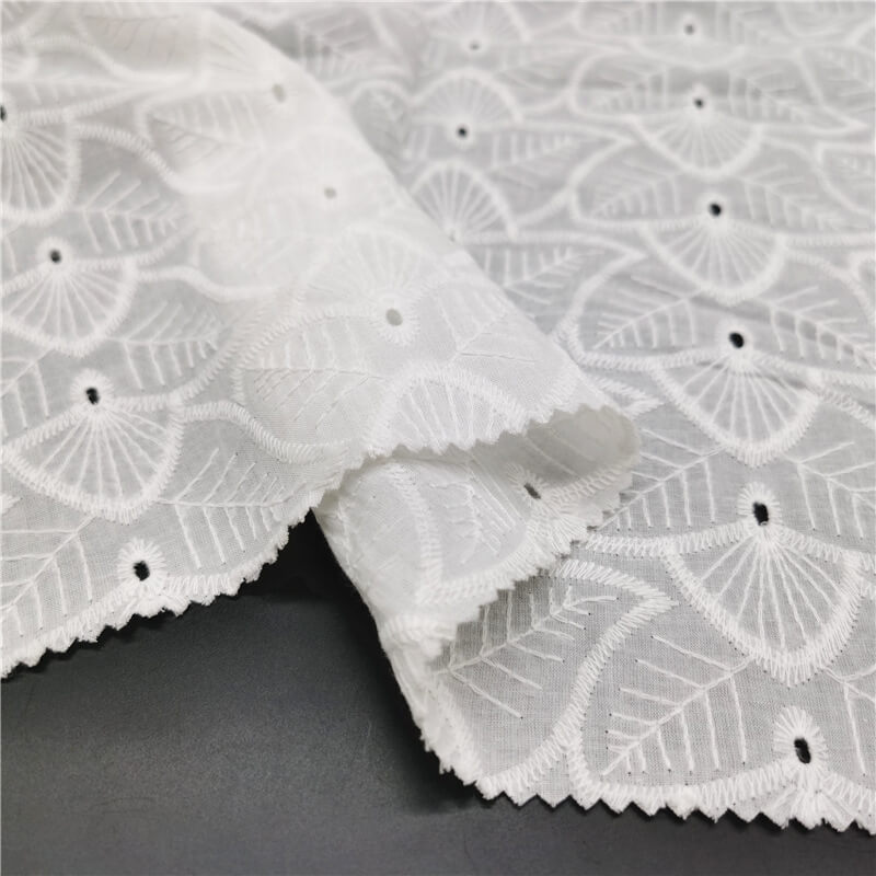 Cutwork Women's 100% Cotton Embroidered Fabric for Women's Wear Wholes