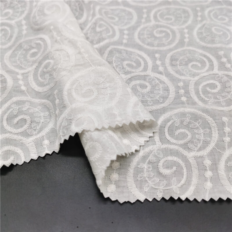Cutwork Women's 100% Cotton Embroidered Fabric for Women's Wear Wholes