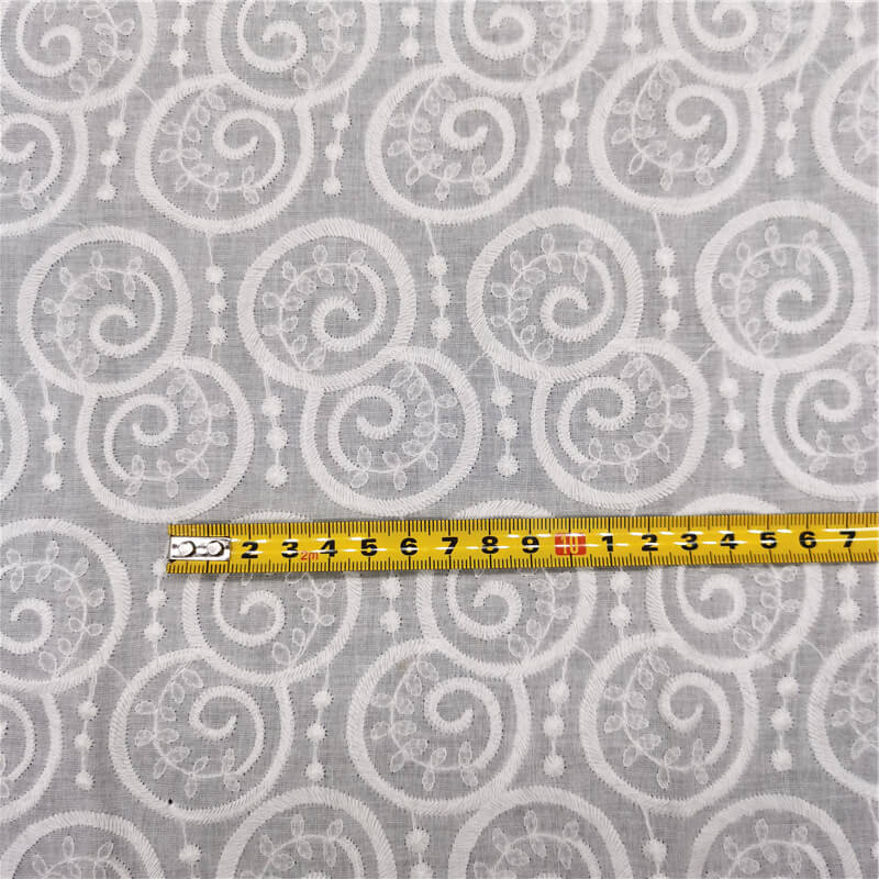 Cutwork Women's 100% Cotton Embroidered Fabric for Women's Wear Wholes
