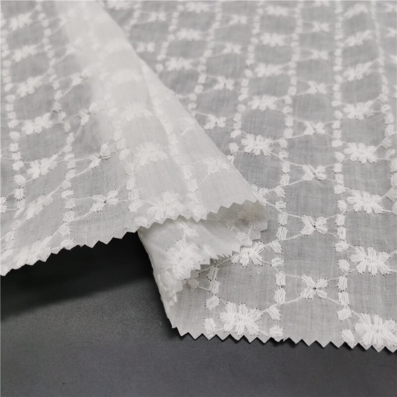 Cutwork Women's 100% Cotton Embroidered Fabric for Women's Wear Wholes