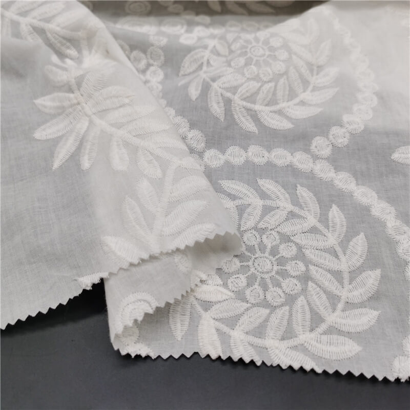 Cutwork Women's 100% Cotton Embroidered Fabric for Women's Wear Wholes