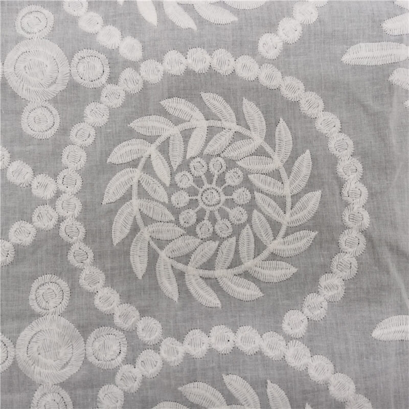 Cutwork Women's 100% Cotton Embroidered Fabric for Women's Wear Wholes
