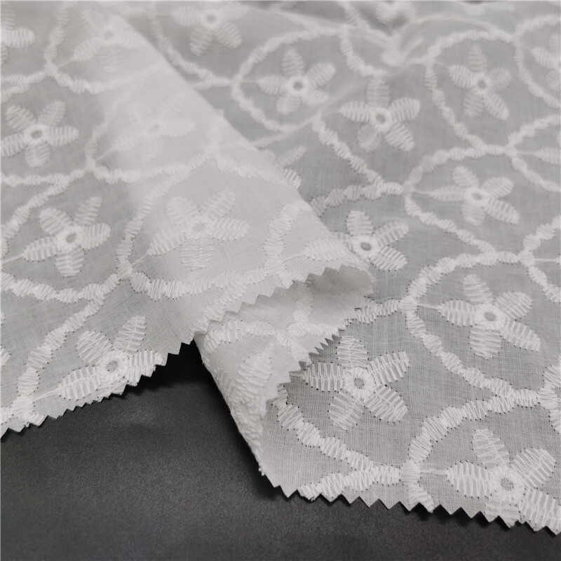 Cutwork Women's 100% Cotton Embroidered Fabric for Women's Wear Wholes