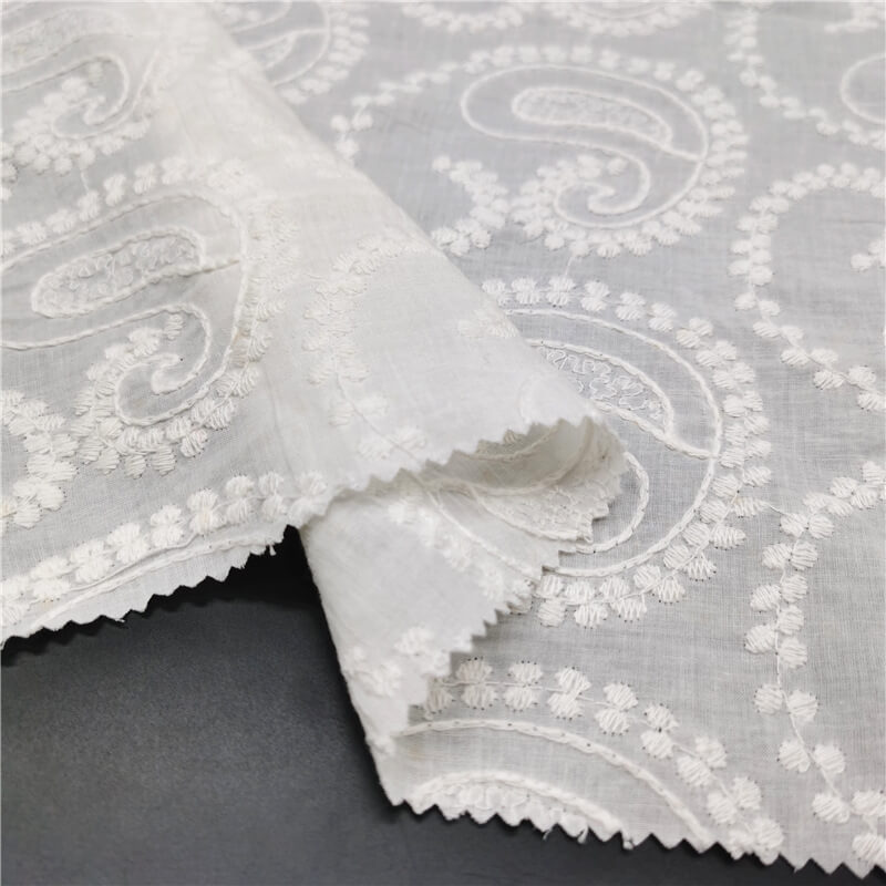 Cutwork Women's 100% Cotton Embroidered Fabric for Women's Wear Wholes