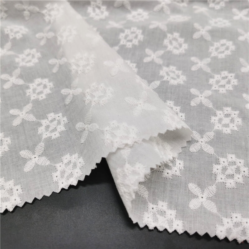 Cutwork Women's 100% Cotton Embroidered Fabric for Women's Wear Wholes