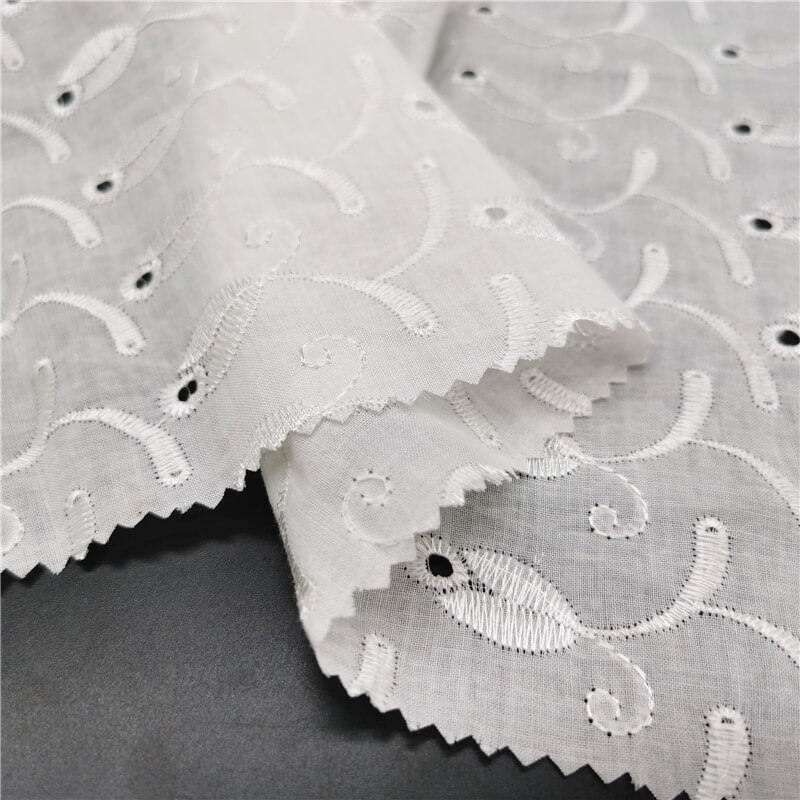 Cutwork Women's 100% Cotton Embroidered Fabric for Women's Wear Wholes