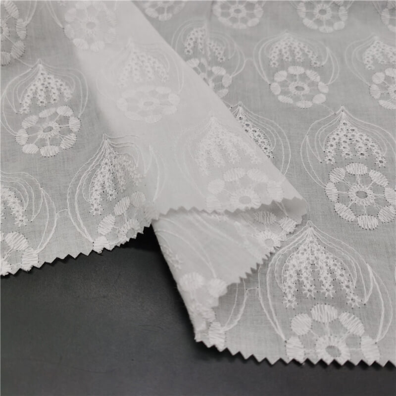 Cutwork Women's 100% Cotton Embroidered Fabric for Women's Wear Wholes