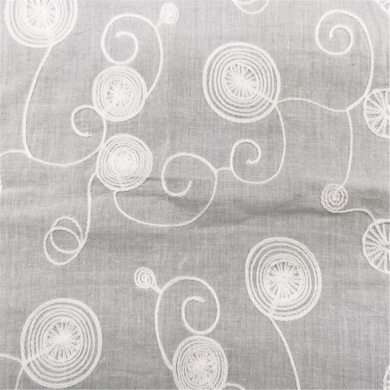 Cutwork Women's 100% Cotton Embroidered Fabric for Women's Wear Wholes