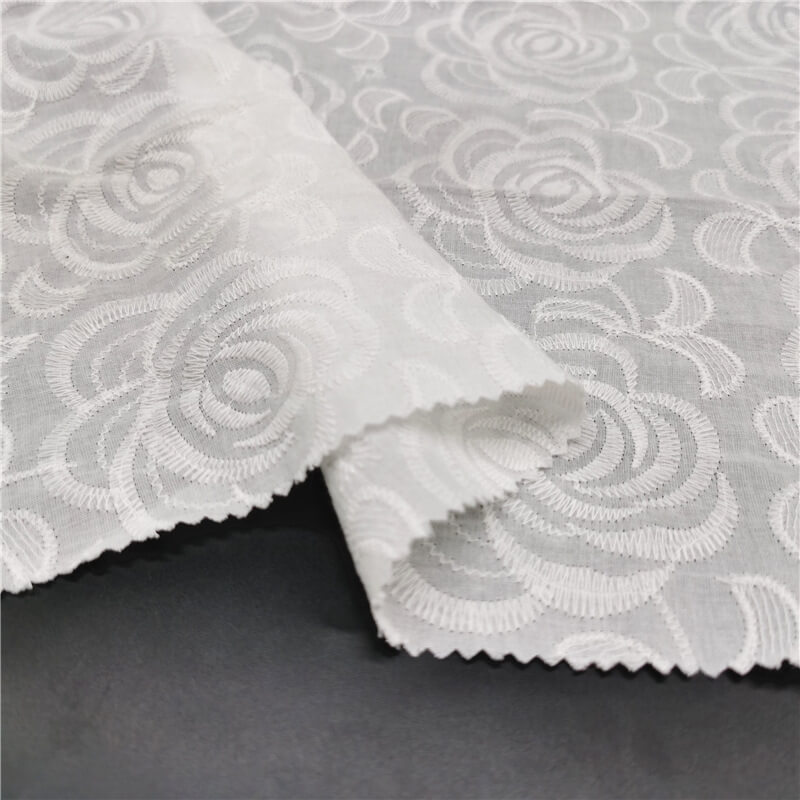 Cutwork Women's 100% Cotton Embroidered Fabric for Women's Wear Wholes