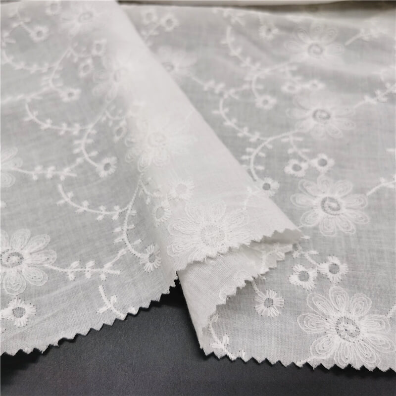 Cutwork Women's 100% Cotton Embroidered Fabric for Women's Wear Wholes