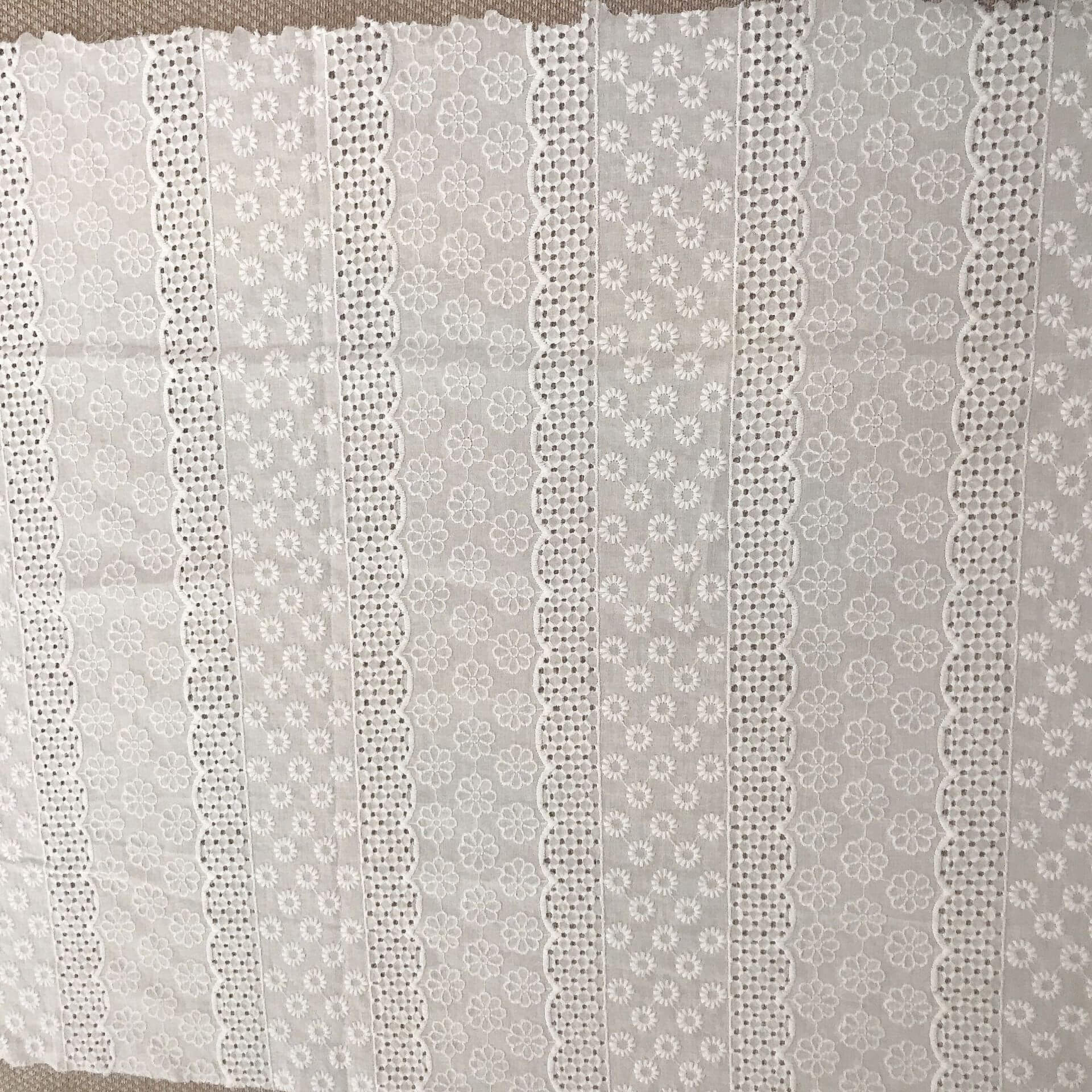 100% Cotton Embroidered Fabric for Women's Wear Wholesale Supplier