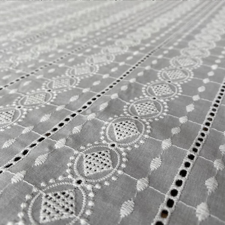 All-Over 100% Cotton Embroidered Fabric for Women's Wear Wholesale Sup