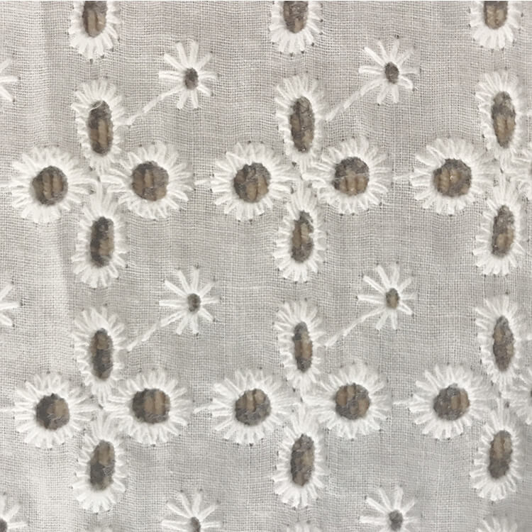 60-count Cutwork Eyelet 100% Cotton Embroidered Fabric for Women's Wear Who