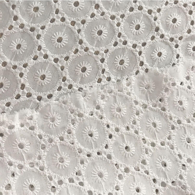 60-count Cutwork Eyelet 100% Cotton Embroidered Fabric for Women's Wear Who