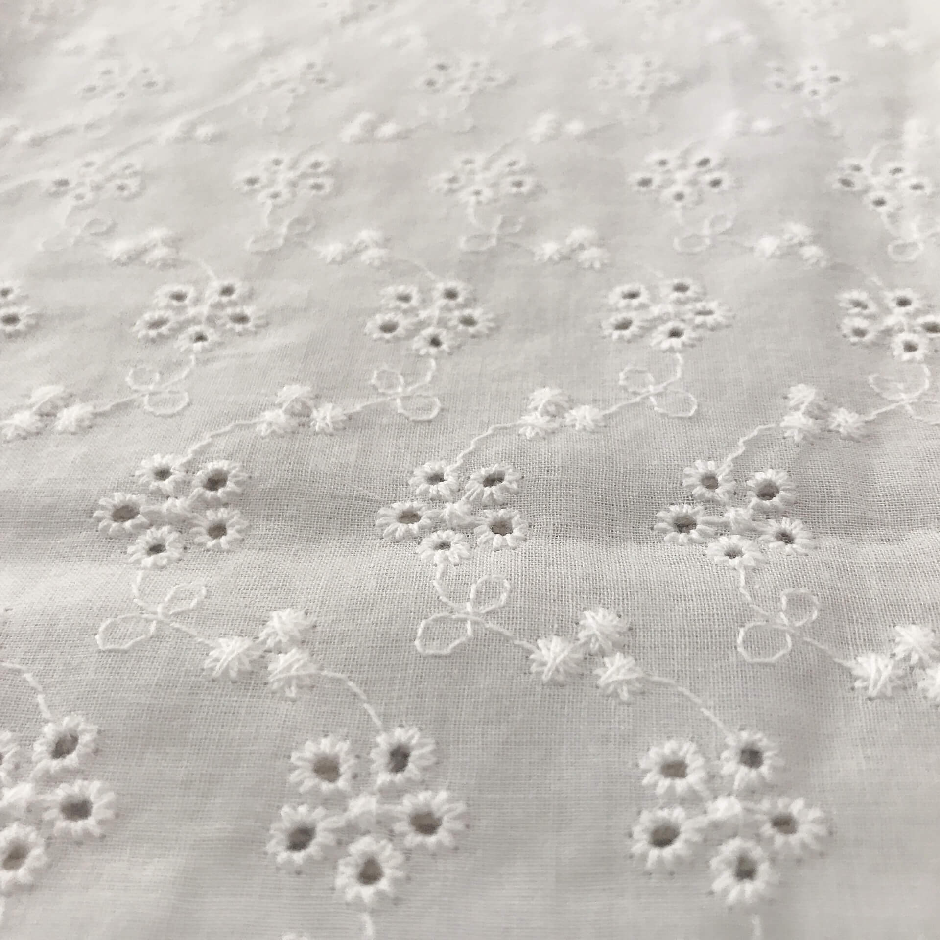 Embroidered Fabric Cutwork Geometric 100% Cotton for Women's Wear Whol