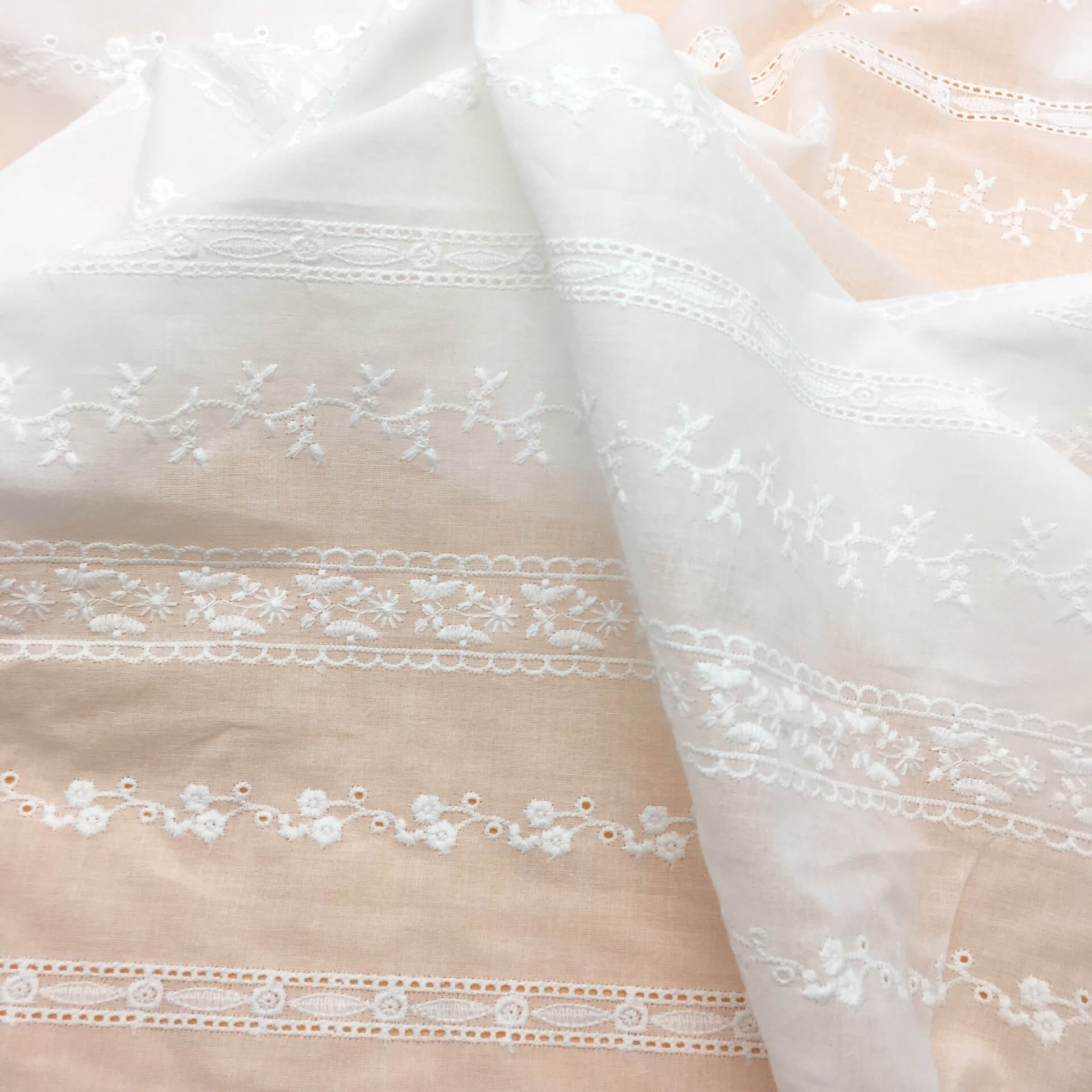 Embroidered Fabric Dress White 100% Cotton for Women's Wear Wholesale
