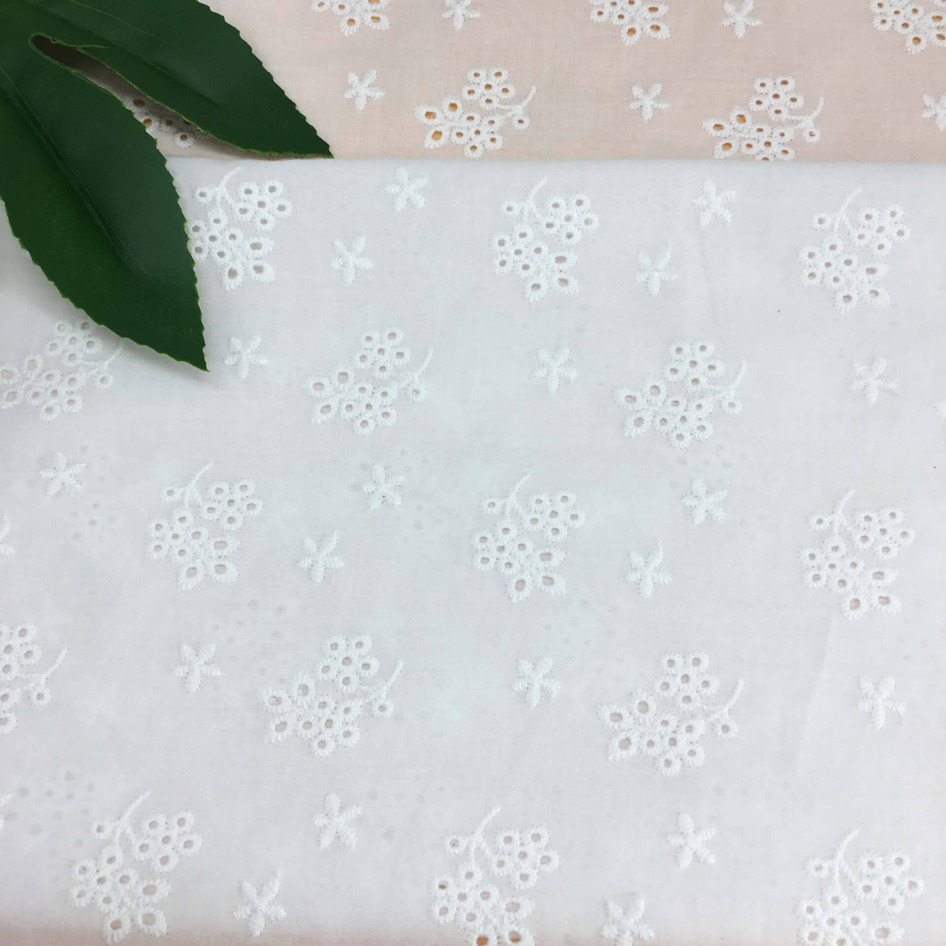 Embroidered Fabric Dress Cutwork 100% Cotton for Women's Wear Wholesal