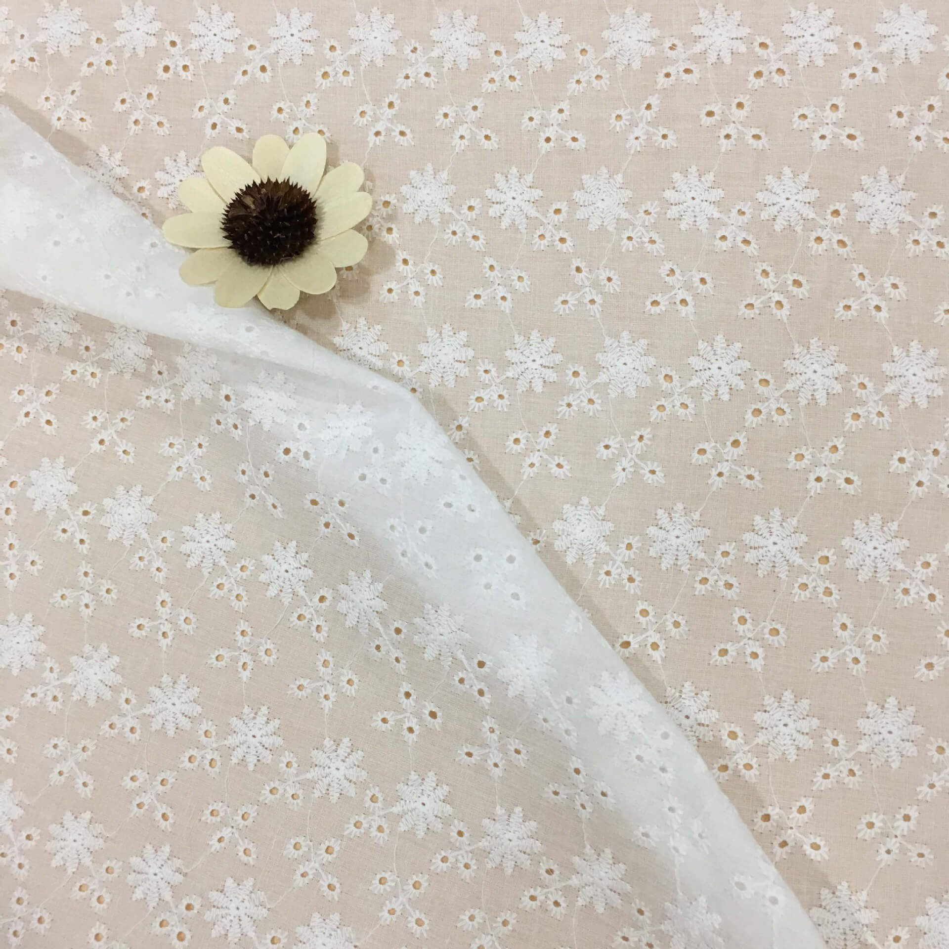 Embroidered Fabric Dress White 100% Cotton for Women's Wear Wholesale 3