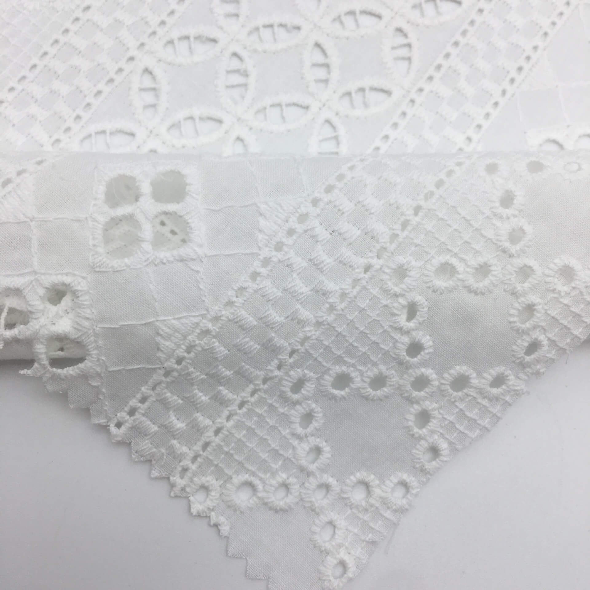 Embroidered Fabric Dress White Polyester for Women's Wear Wholesale Su 3
