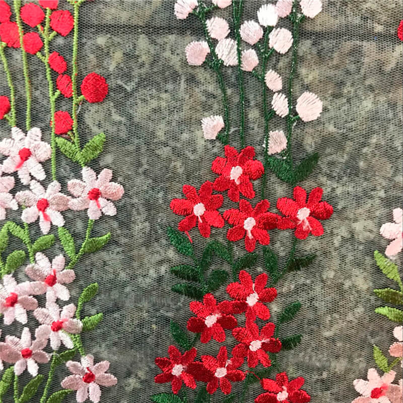 Placement Polyester Embroidered Fabric for Women's Wear Wholesale Supp