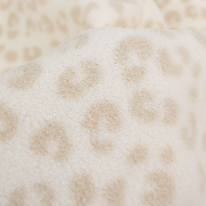 Printed Sleepwear Home Textile Polar Fleece Fabric for Sleepwear Whole 4
