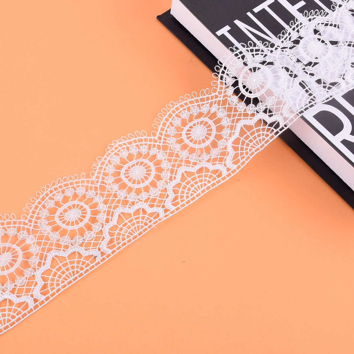 Water Soluble Lace Cutwork Water Soluble Polyester Lace Fabric for Lin