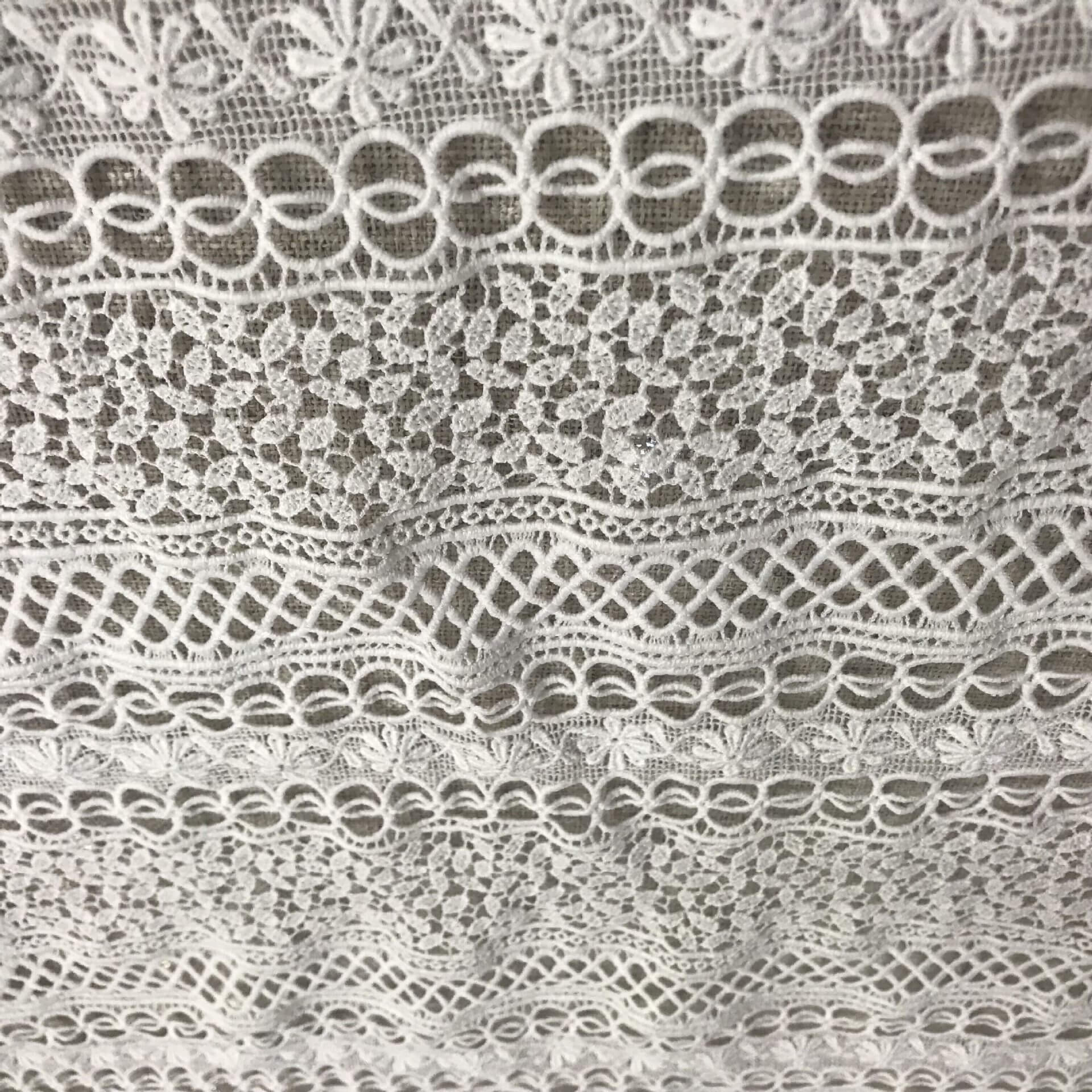 Lace Fabric Embroidered Fabric Milk Silk Polyester for Women's Wear Wh 4