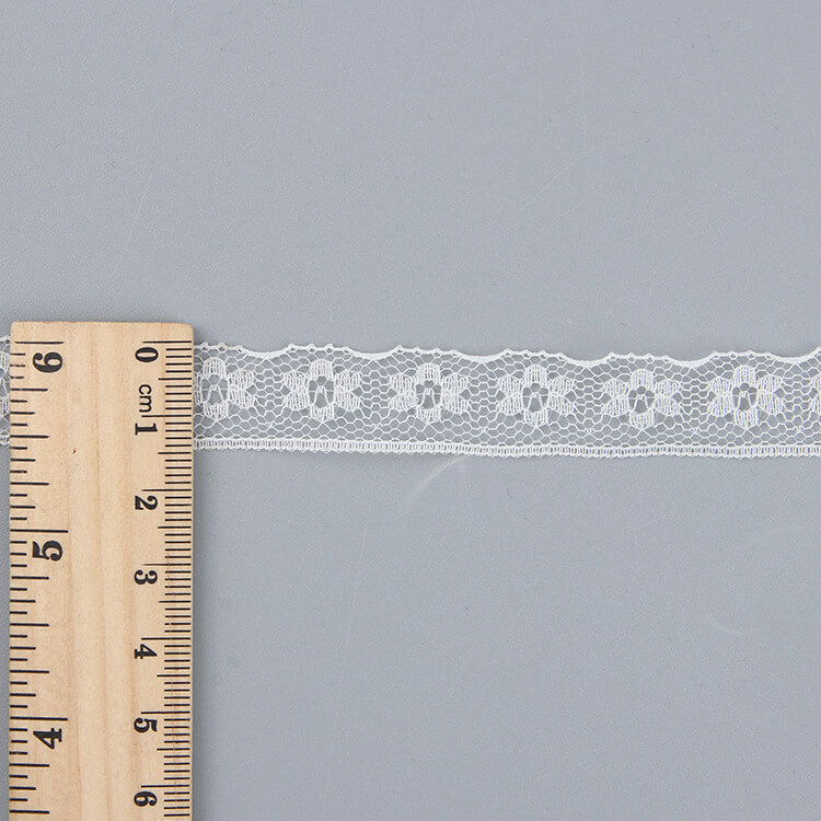 Lace Trim White Nylon Lace Fabric for Apparel Wholesale Supplier