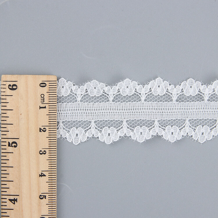 Lace Trim White Nylon Lace Fabric for Apparel Wholesale Supplier 4